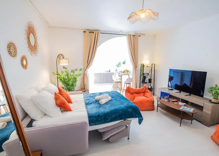 L'oceane - Parking Gratuit - Netflix - Centre - 44 M2 شقة غيبووييه